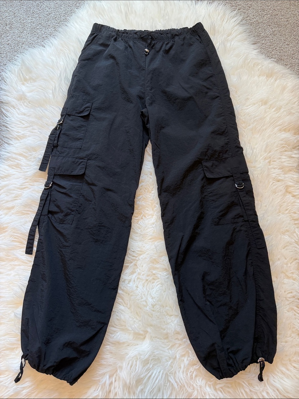 Love Tree Parachute Pants size M